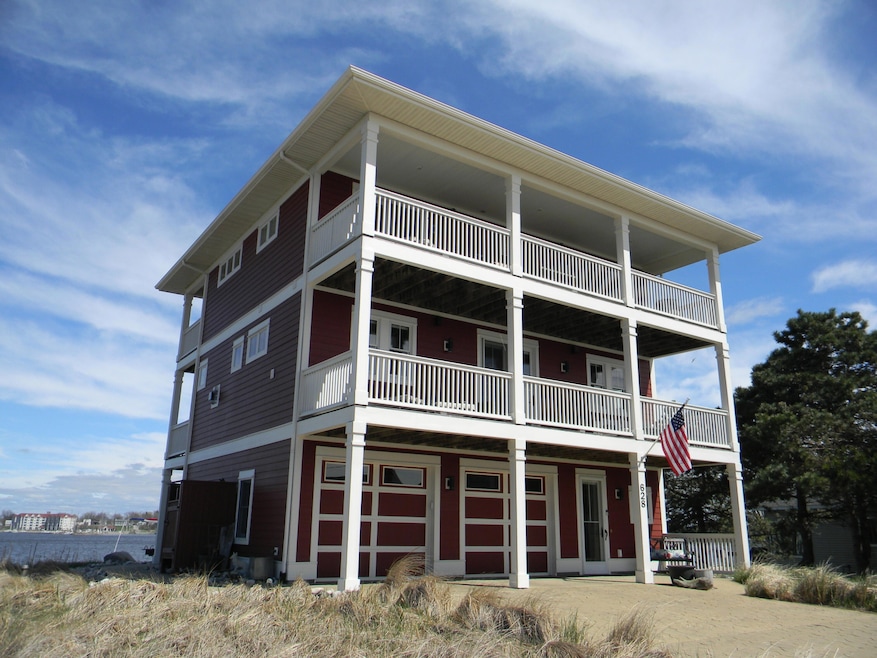 Sold $877,500