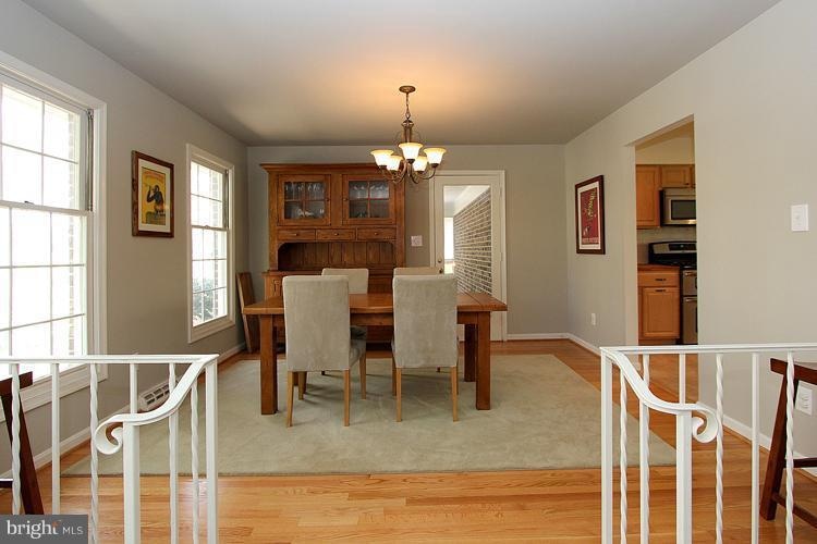 2352 Nashua Ct, Reston, VA 20191 - photo 1