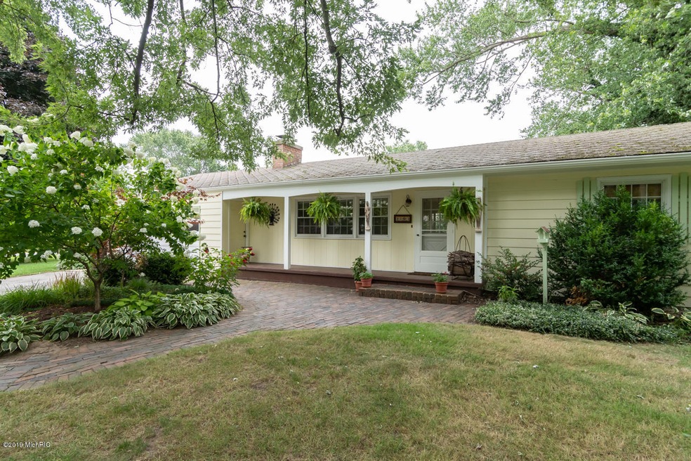 2192 Hanley EXT-1