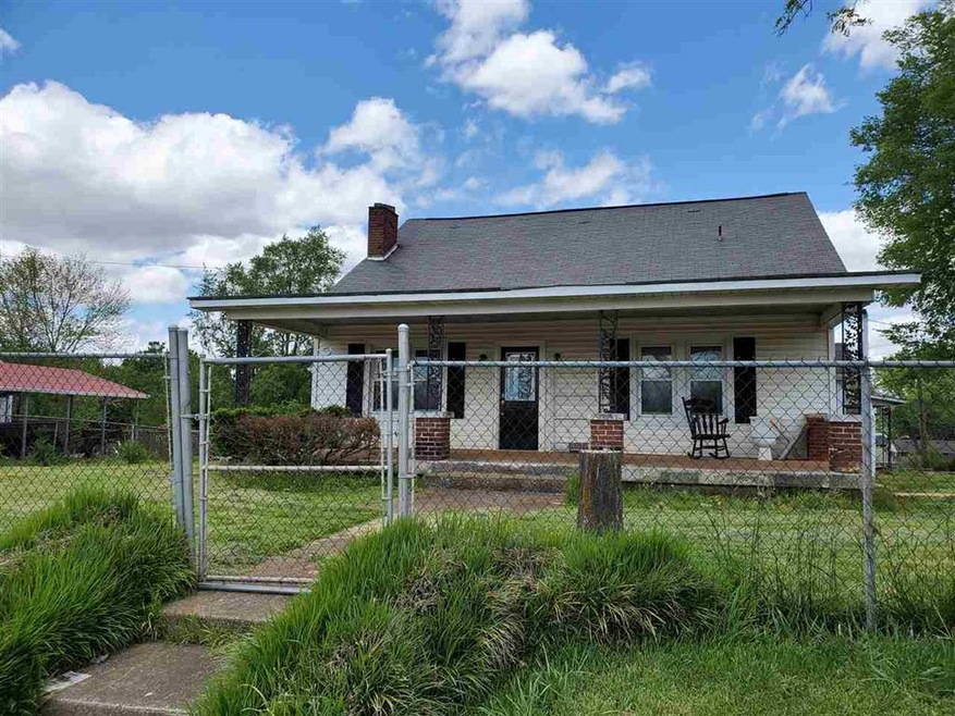 717 E Cedar St, Franklin, KY 42134 - photo 1