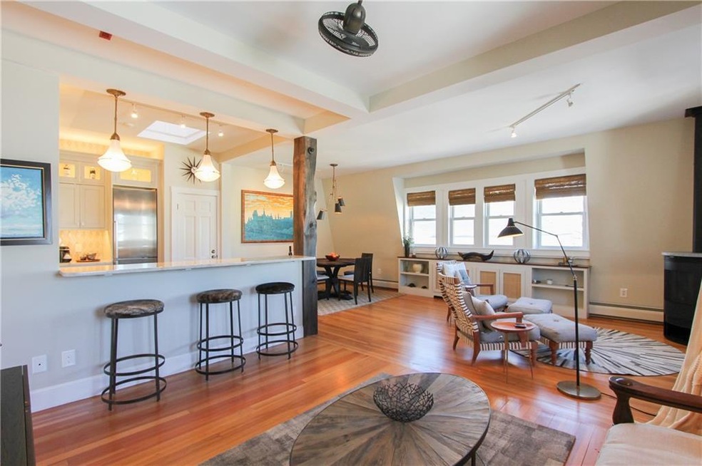 140 Spring St unit 7, Newport, RI 02840 - photo 1