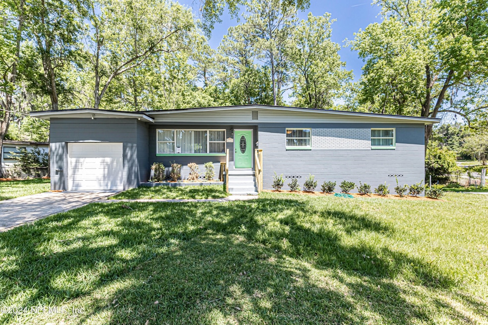 2733 Hirsch Ave, Jacksonville, FL 32216 - photo 1