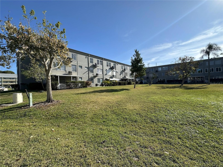 2451 Canadian Way unit 23, Clearwater, FL 33763 - photo 1