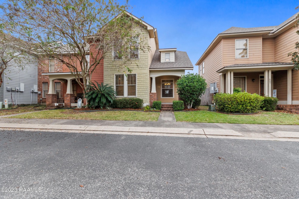205 Harbor Bend
