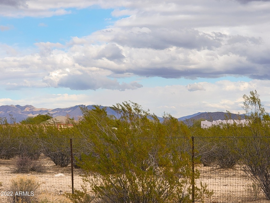 35875 Caballero Dr unit 18, Wickenburg, AZ 85390 - photo 1