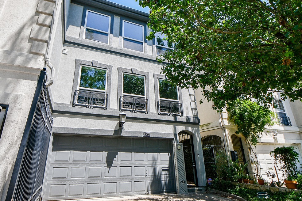 1807 Elmen St, Houston, TX 77019 - photo 1