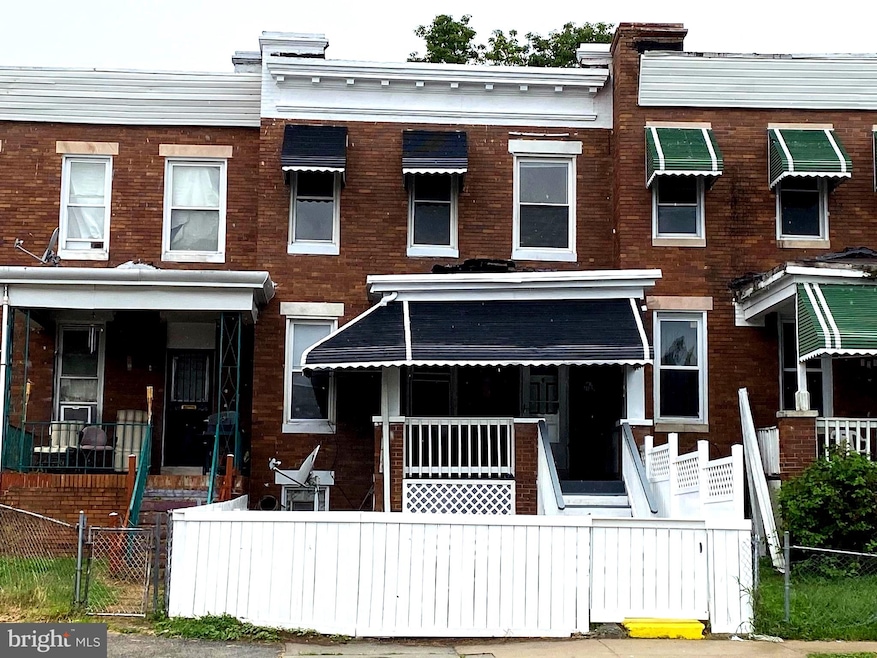 702 Linnard St, Baltimore, MD 21229 - photo 1