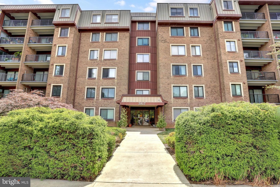 Treebrooke unit 205, Oakton, VA 22124 - photo 1