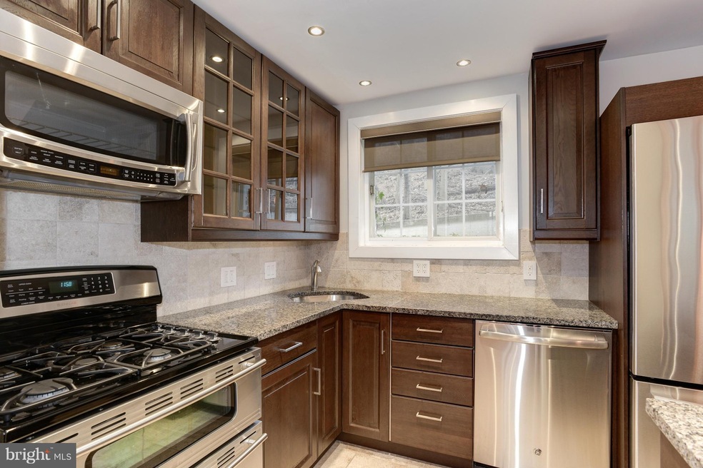 unlisted-address, Alexandria, VA 22302 - photo 1