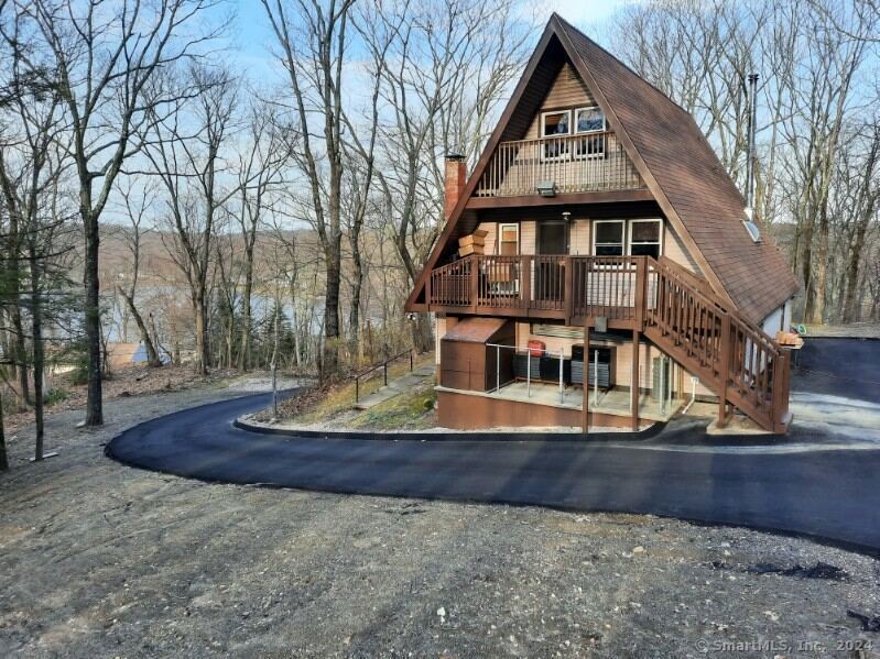 19 Lakeview Rd, Terryville, CT 06786 - photo 1