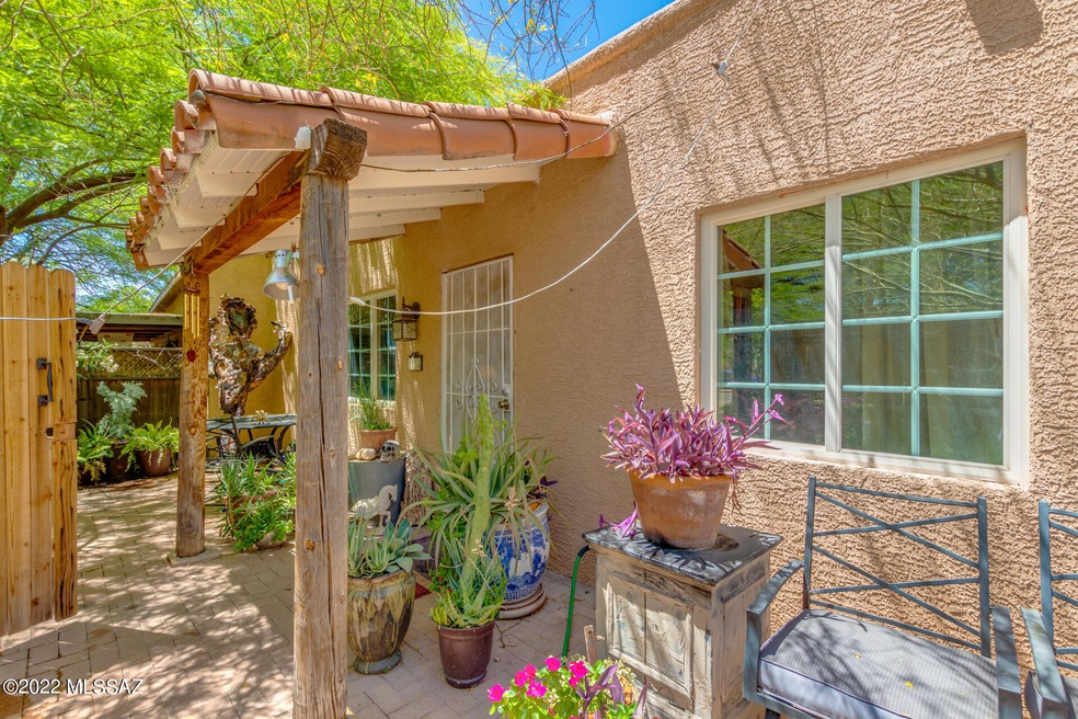 1103 E Halcyon Rd, Tucson, AZ 85719 - photo 1