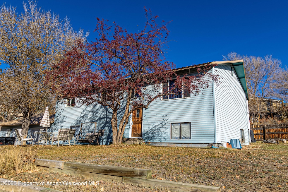 1905 Crockett Dr, Craig, CO 81625 - photo 1