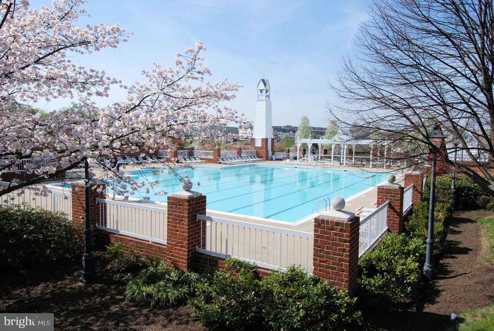 2768 Winston Ct, Woodbridge, VA 22191 - photo 1