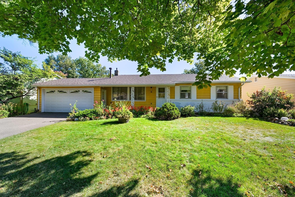 1-web-or-mls-148 White Bear Av 001Full.jpg