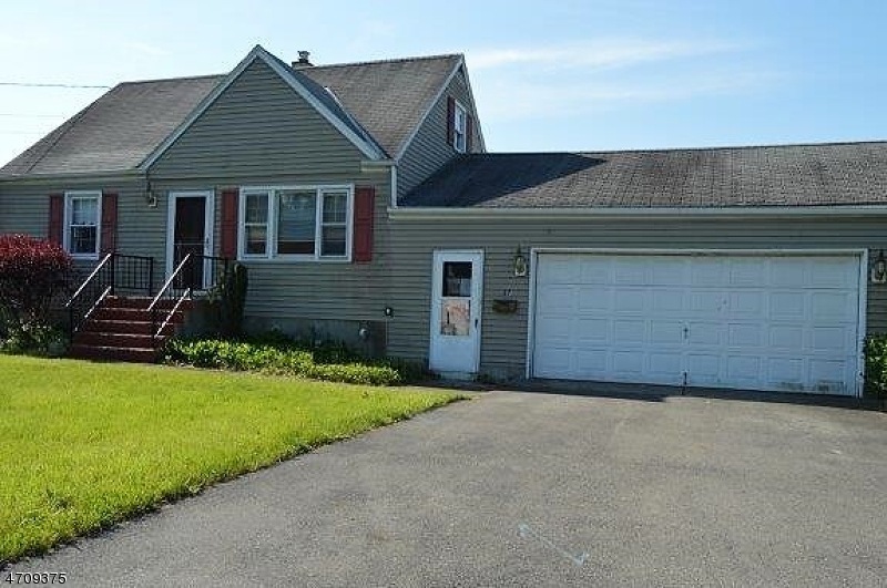 27 Riverview Rd, Phillipsburg, NJ 08865 - photo 1