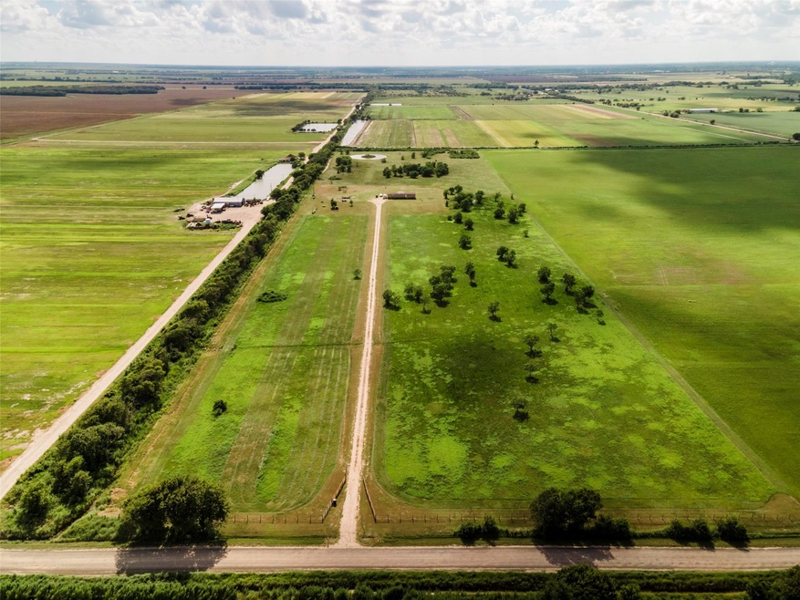 5338 County Road 166, Bay City, TX 77414 - photo 1