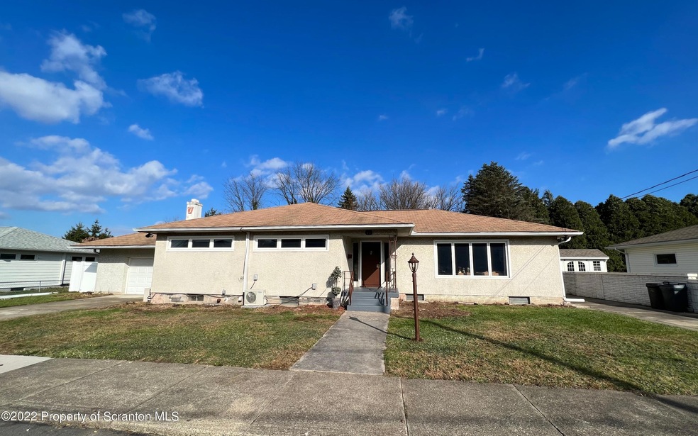 10 Butler St, Old Forge, PA 18518 - photo 1