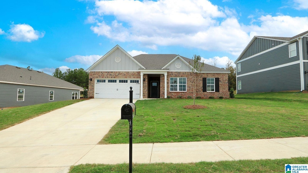 2080 Gadwall Dr, Alabaster, AL 35007 - photo 1