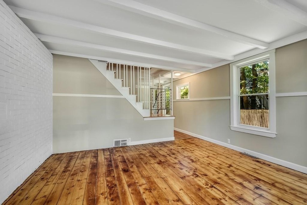 348 Liberty St unit 2, Rockland, MA 02370 - photo 1