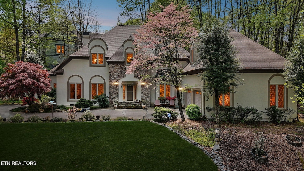 61-web-or-mls-15 Rivers Run Way Oak Ridg