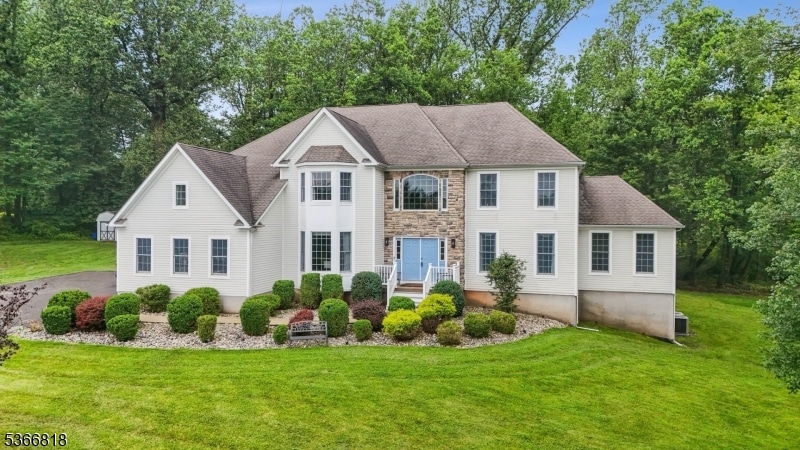 For Sale $975,000