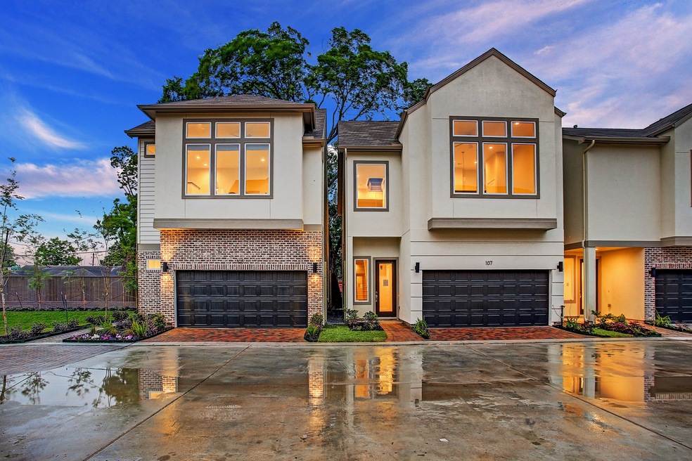 113 Knights Bridge Park Ln, Houston, TX 77018 - photo 1