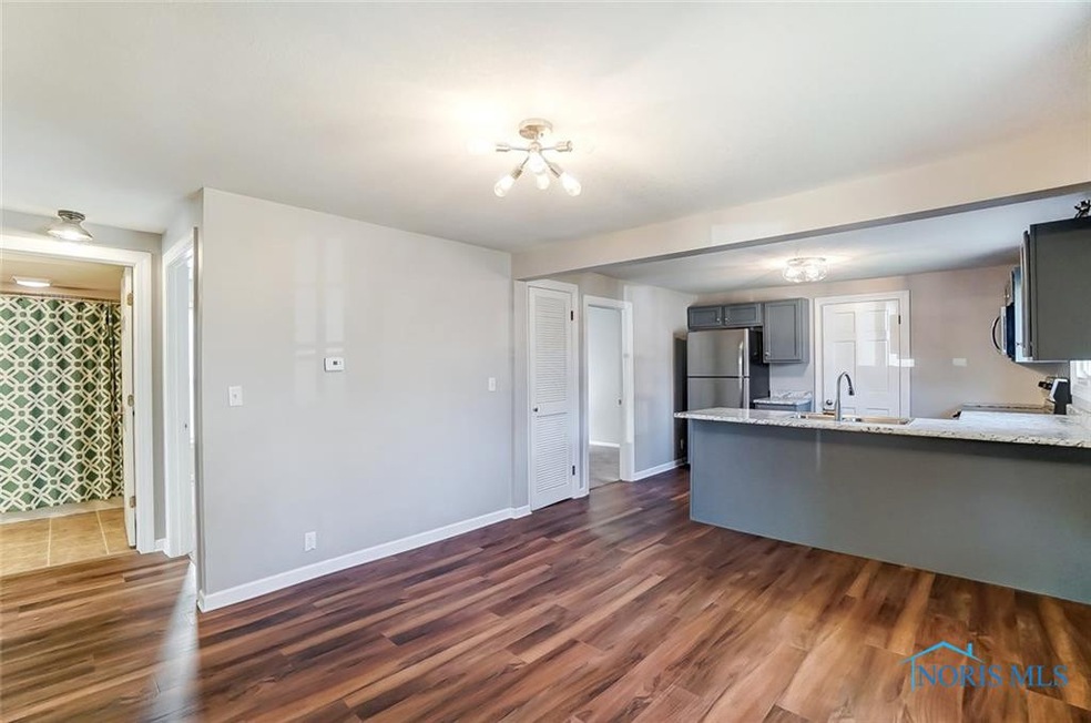 1106 S West St, Findlay, OH 45840 - photo 1