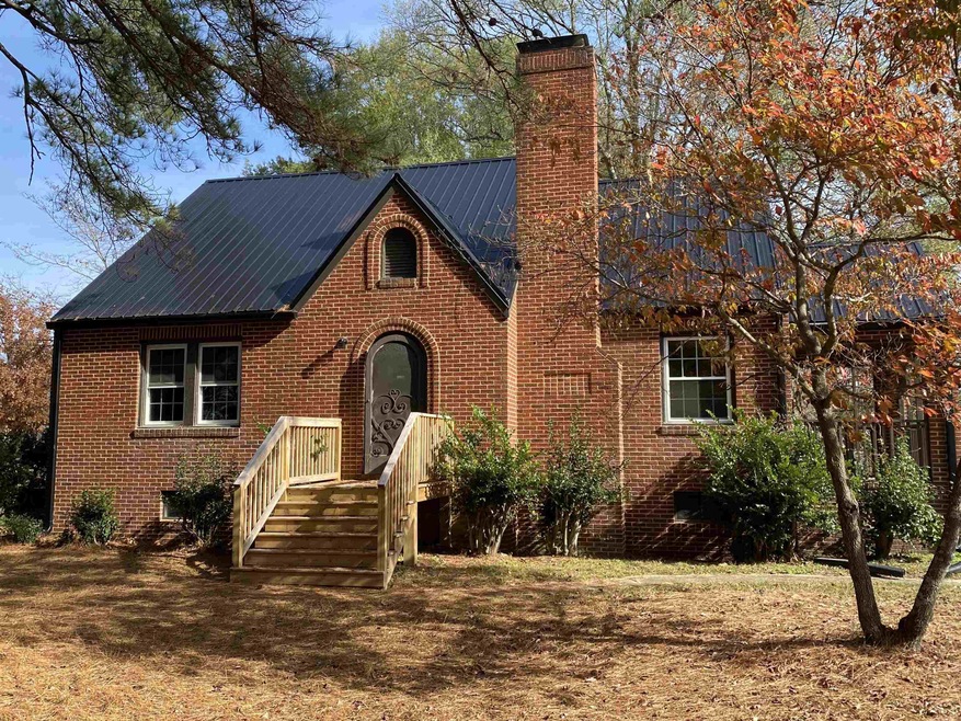 707 Raleigh St, Oxford, NC 27565 - photo 1