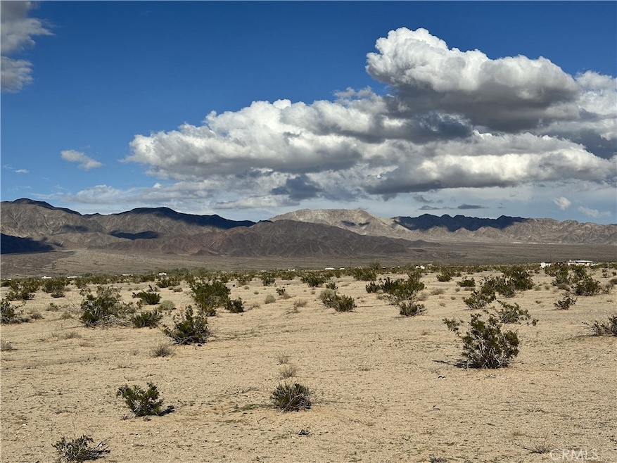 0 Indian Trail unit JT25266833, 29 Palms, CA 92277 - photo 1