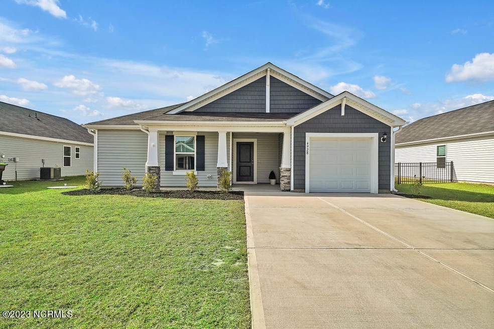 4928 Abbington Oaks Way SE, Southport, NC 28461 - photo 1