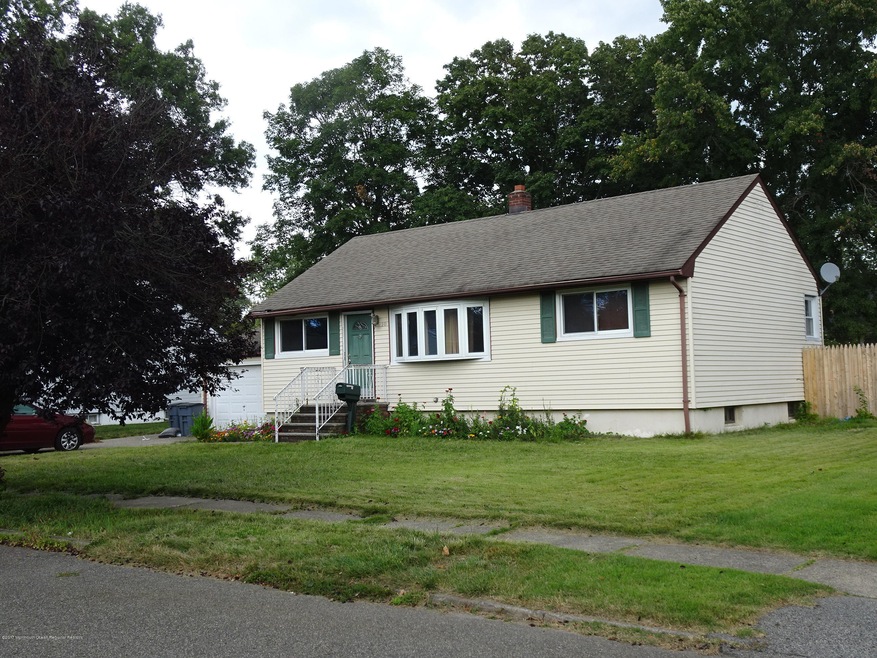 10 Falk Place, Pompton Lakes, NJ 07442 - photo 1