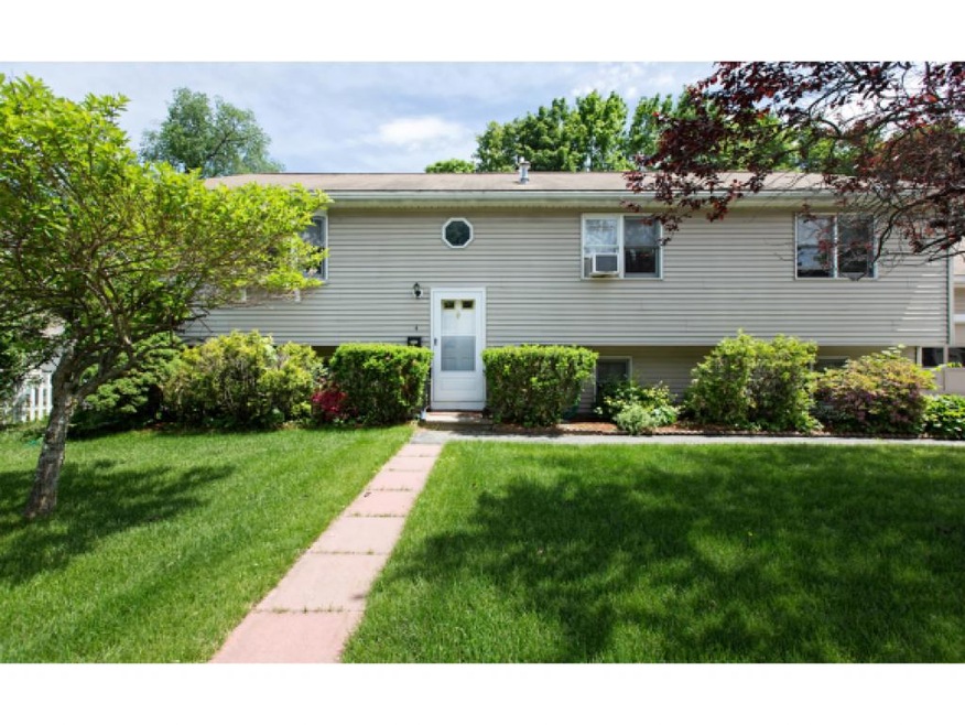 4 Berkshire St, Nashua, NH 03064 - photo 1