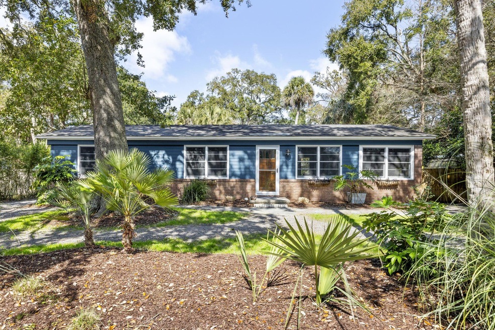 2505 Hartnett