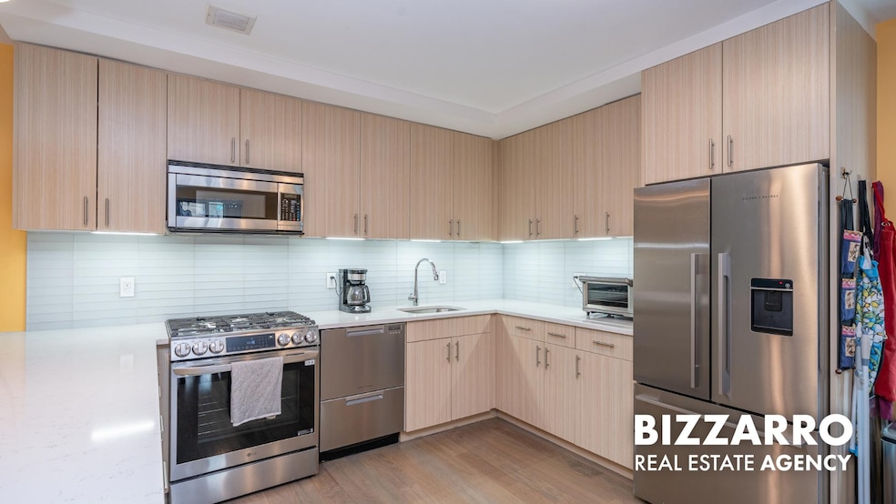 52 Convent Ave unit 1C, New York, NY 10027 - photo 1