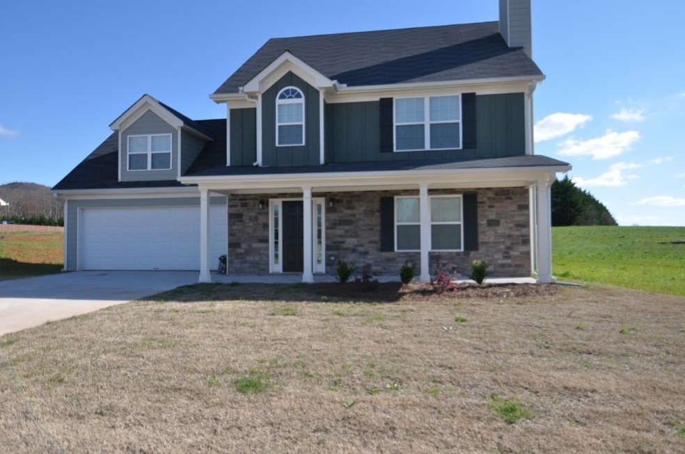 8230 Mountain Glen Dr, Clermont, GA 30527 - photo 1