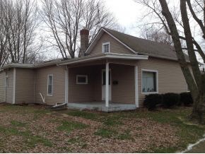 309 Railroad St, Argos, IN 46501 - photo 1