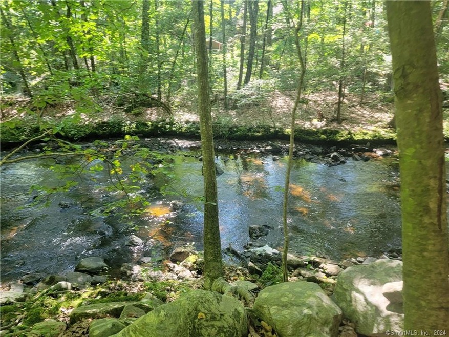 50 Wrights Crossing Rd, Pomfret, CT 06259 - photo 1