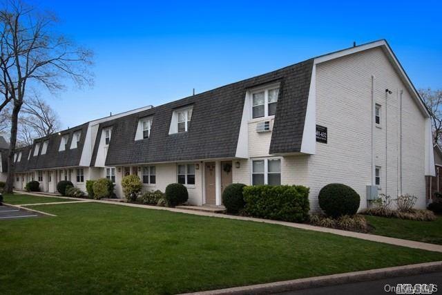 100 Terrace Rd unit 332-T, Bayport, NY 11705 - photo 1