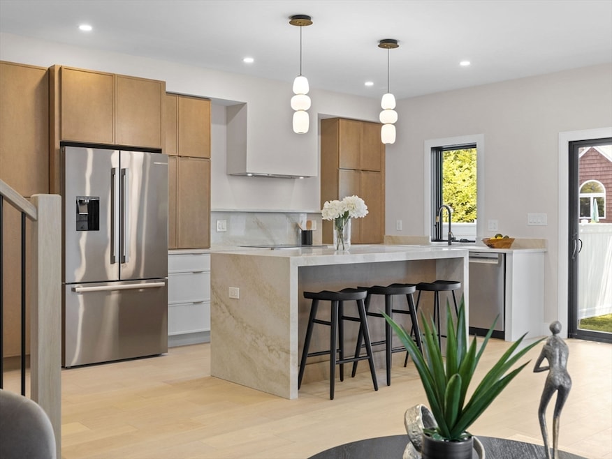 154 Lexington St, Newton, MA 02466 - photo 1