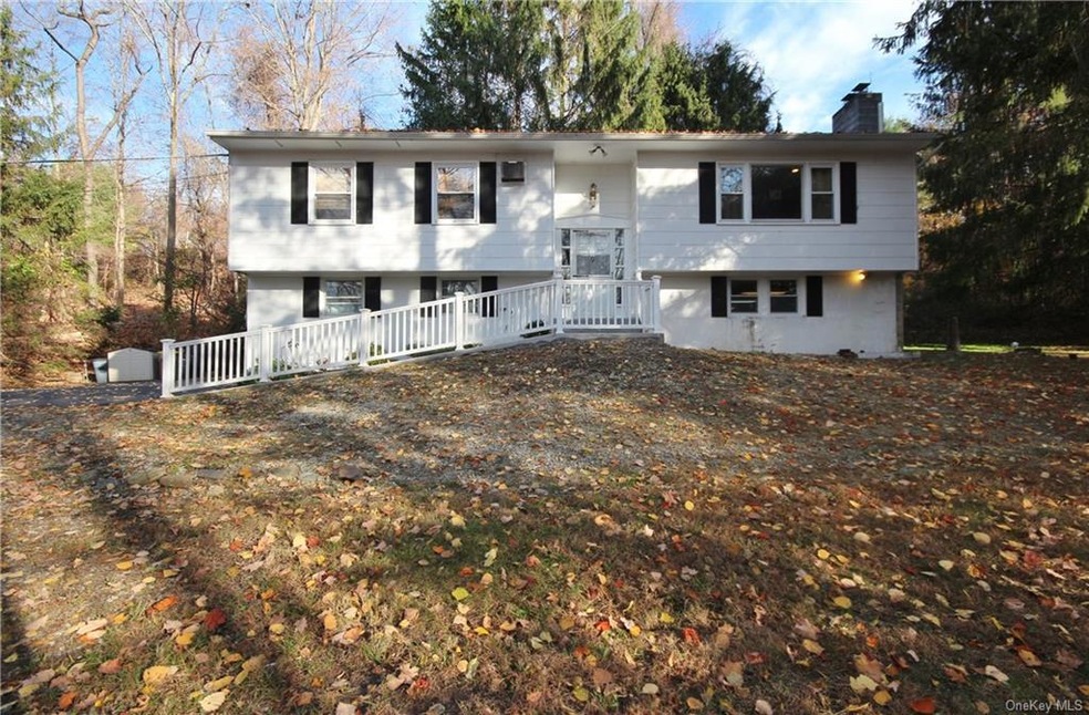 127 Sunset Hill Rd, Putnam Valley, NY 10579 - photo 1