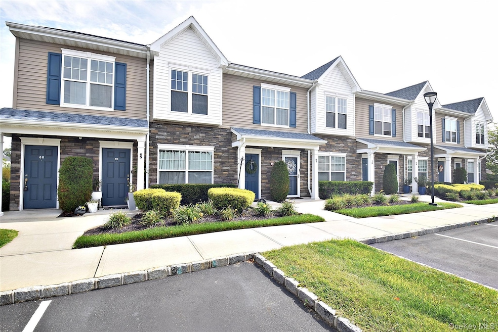 66 Weatherby Ln, Central Islip, NY 11722 - photo 1