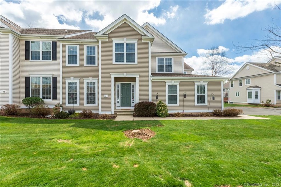 139 Barkledge Dr, Newington, CT 06111 - photo 1