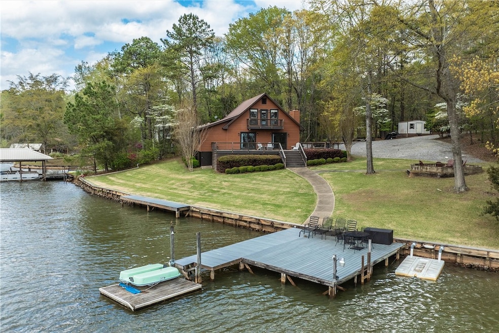 Pending $999,000