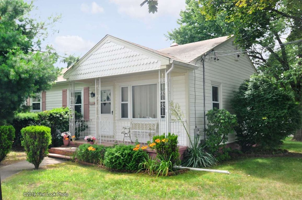 149 Dexter St, Cumberland, RI 02864 - photo 1