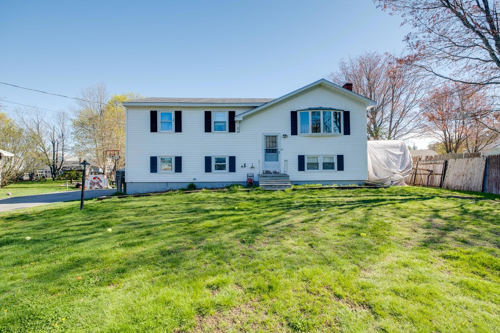 41 Westfield Ext_Biddeford_16