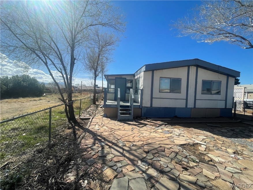 View of side of home