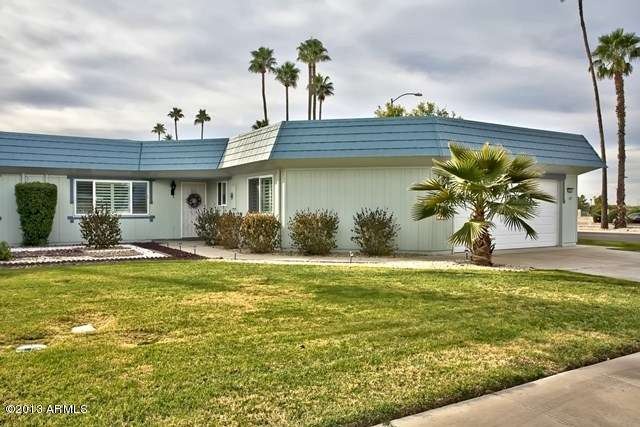 10651 W Pineaire Dr, Sun City, AZ 85351 - photo 1