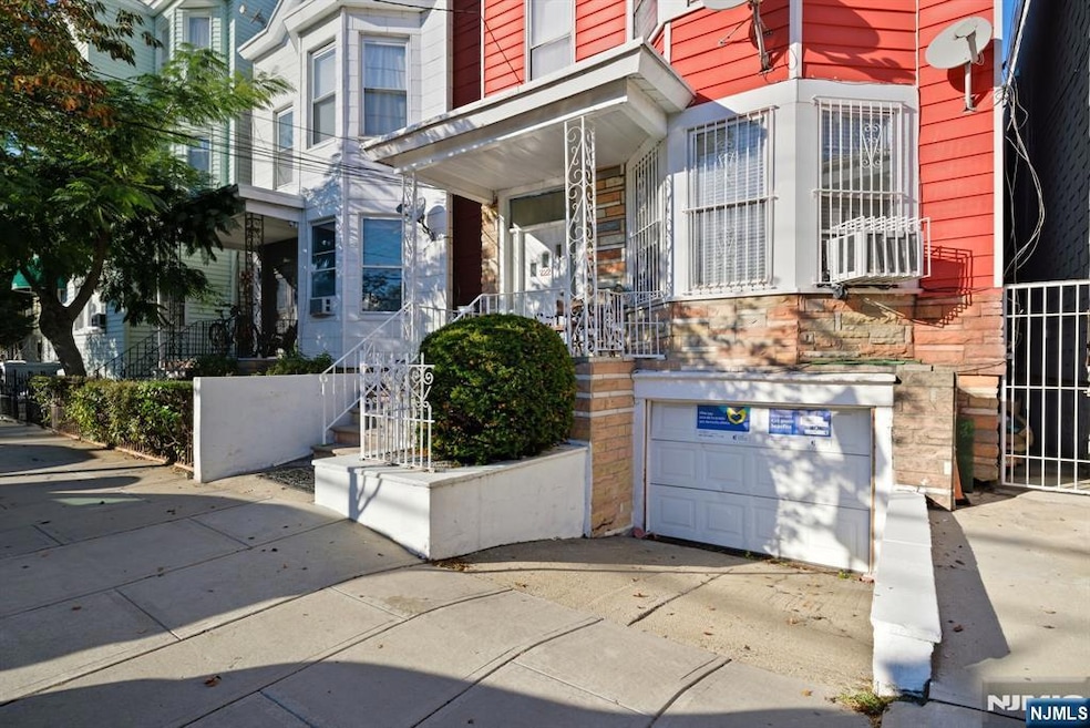 For Rent $3,000/month