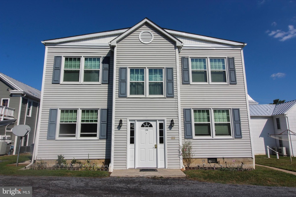 118 Piccadilly St unit 1, Edinburg, VA 22824 - photo 1