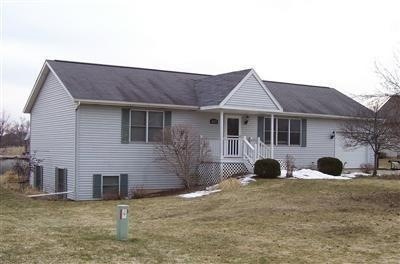 622 E 300 N, La Porte, IN 46350 - photo 1